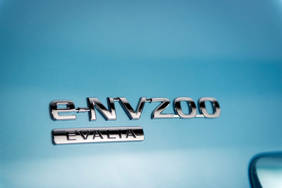 NISSAN NV200