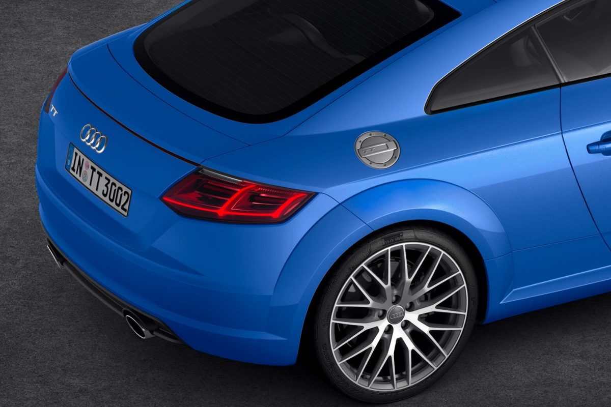 AUDI