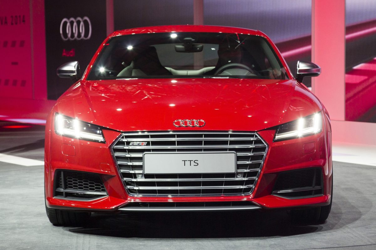 AUDI