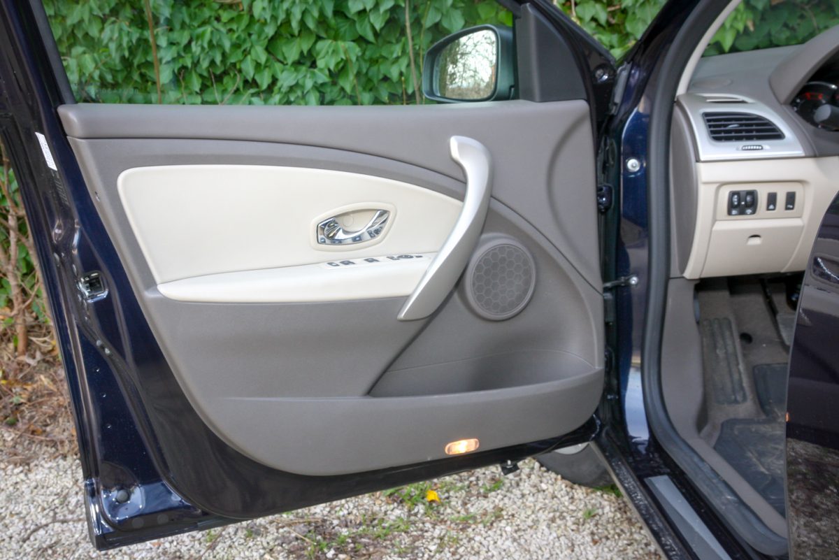 RENAULT FLUENCE