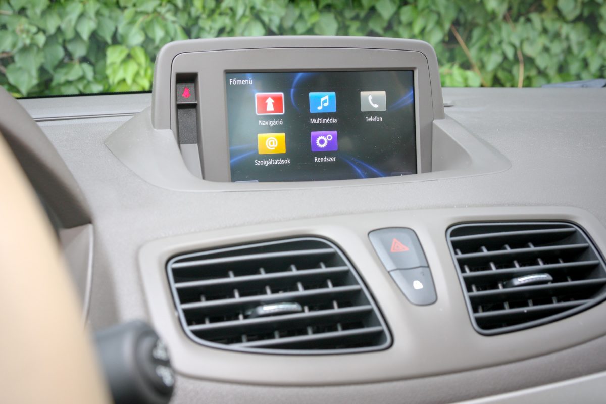 RENAULT FLUENCE