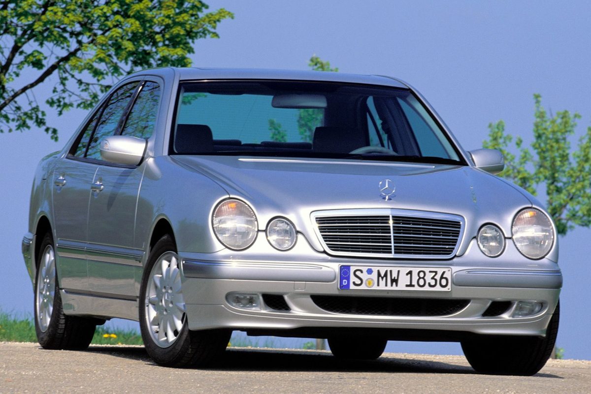 MERCEDES-BENZ