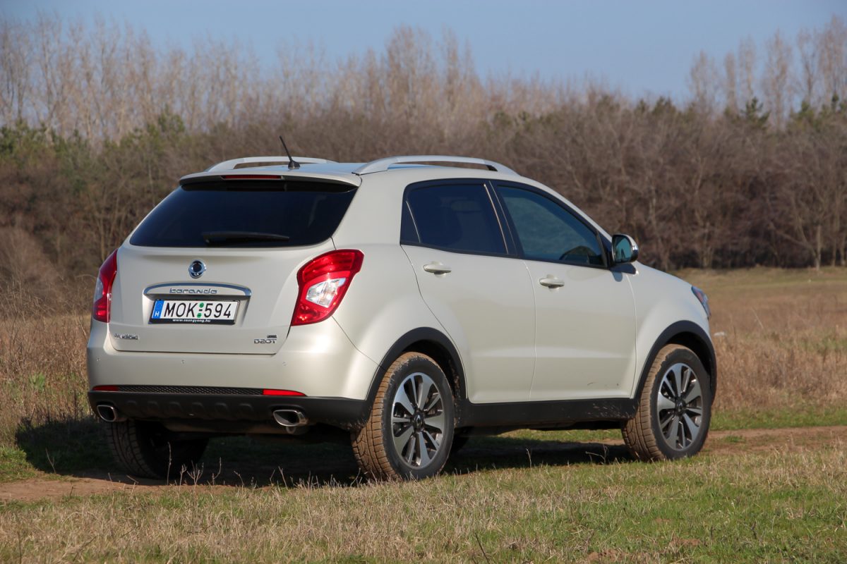 SSANGYONG KORANDO