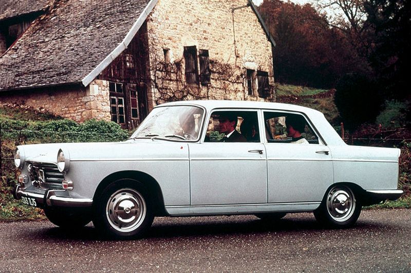 PEUGEOT