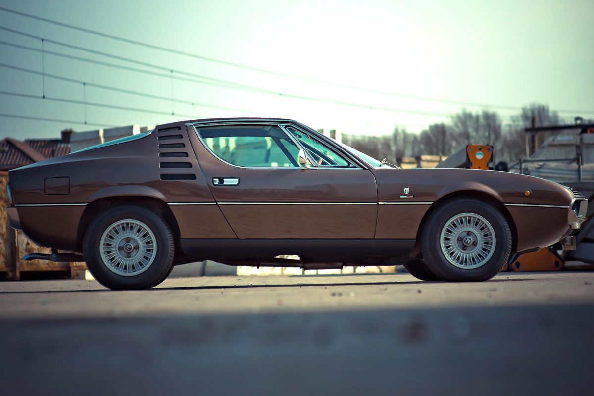 LAMBORGHINI