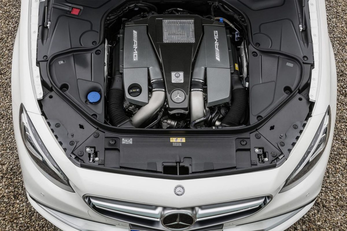 MERCEDES-BENZ