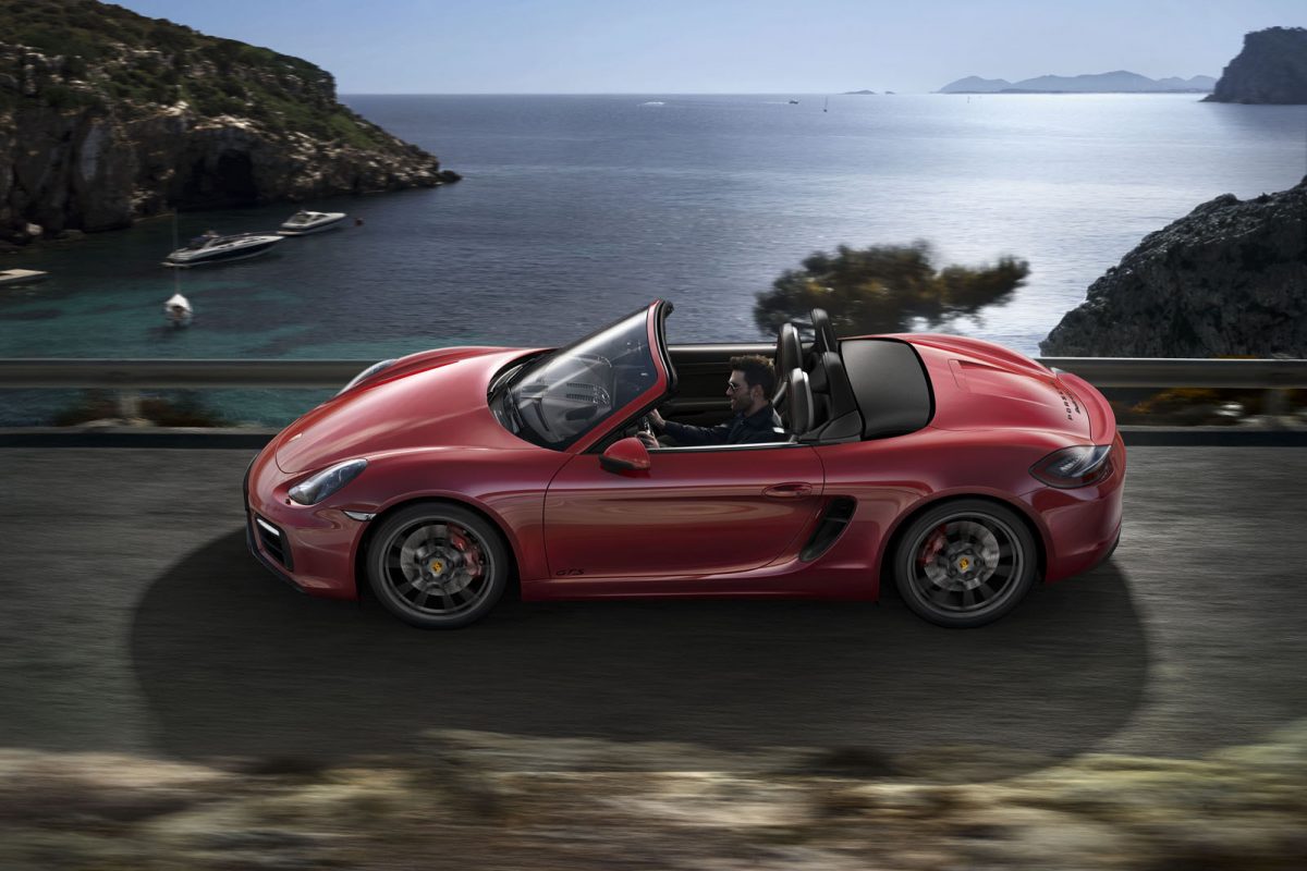 PORSCHE
