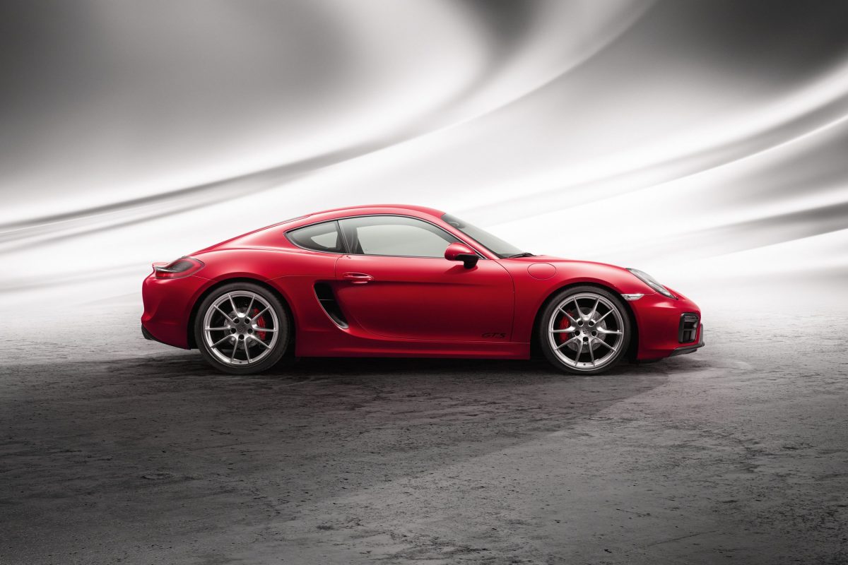 PORSCHE