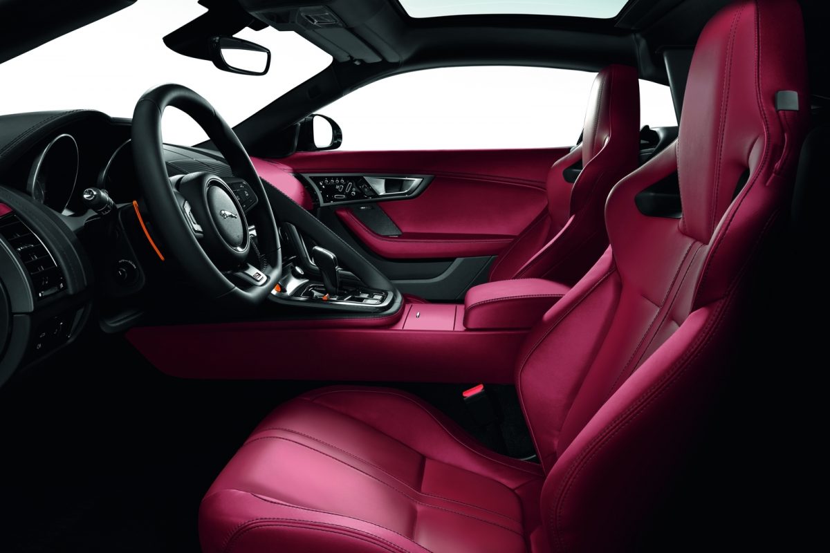JAGUAR F-TYPE