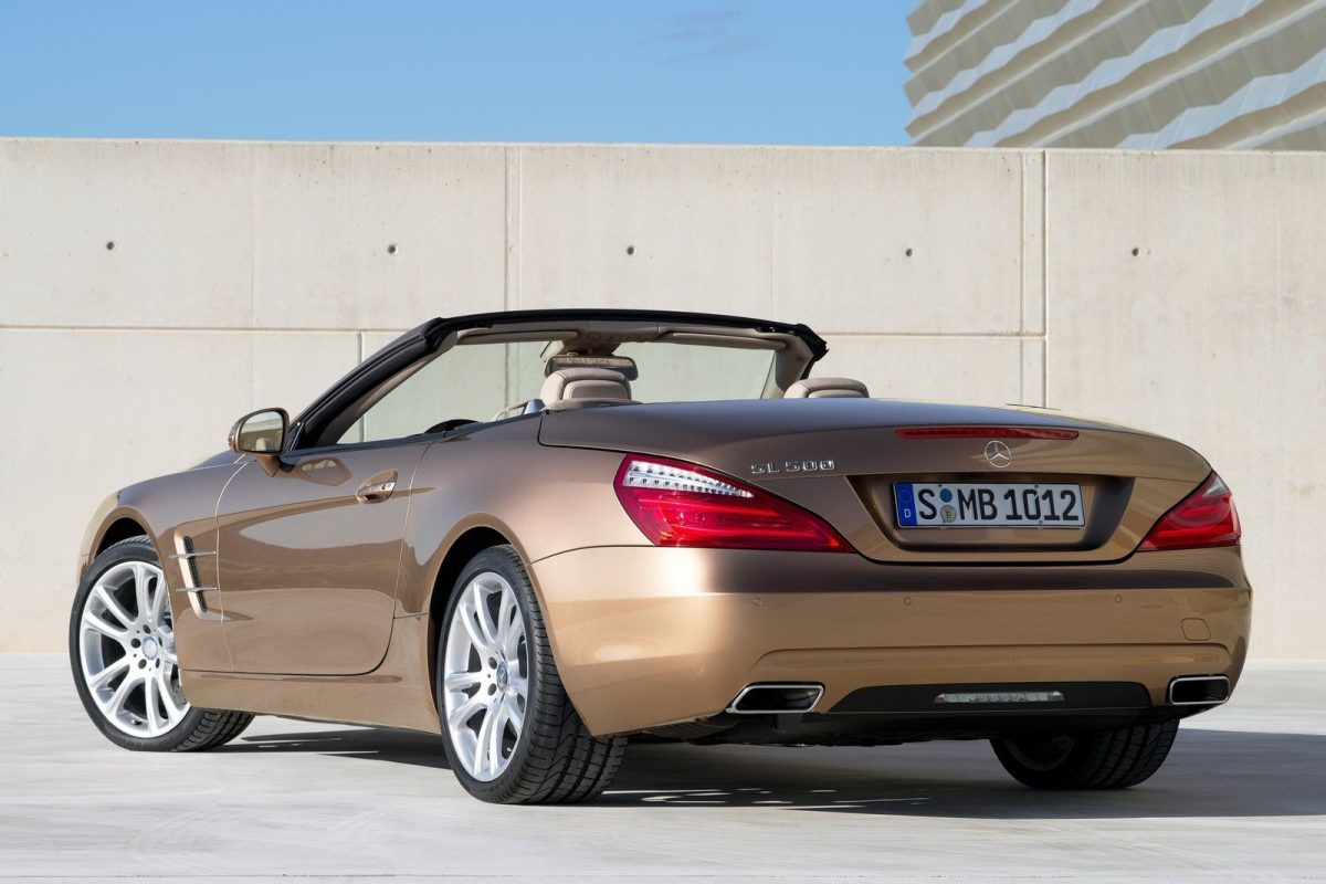 MERCEDES-BENZ