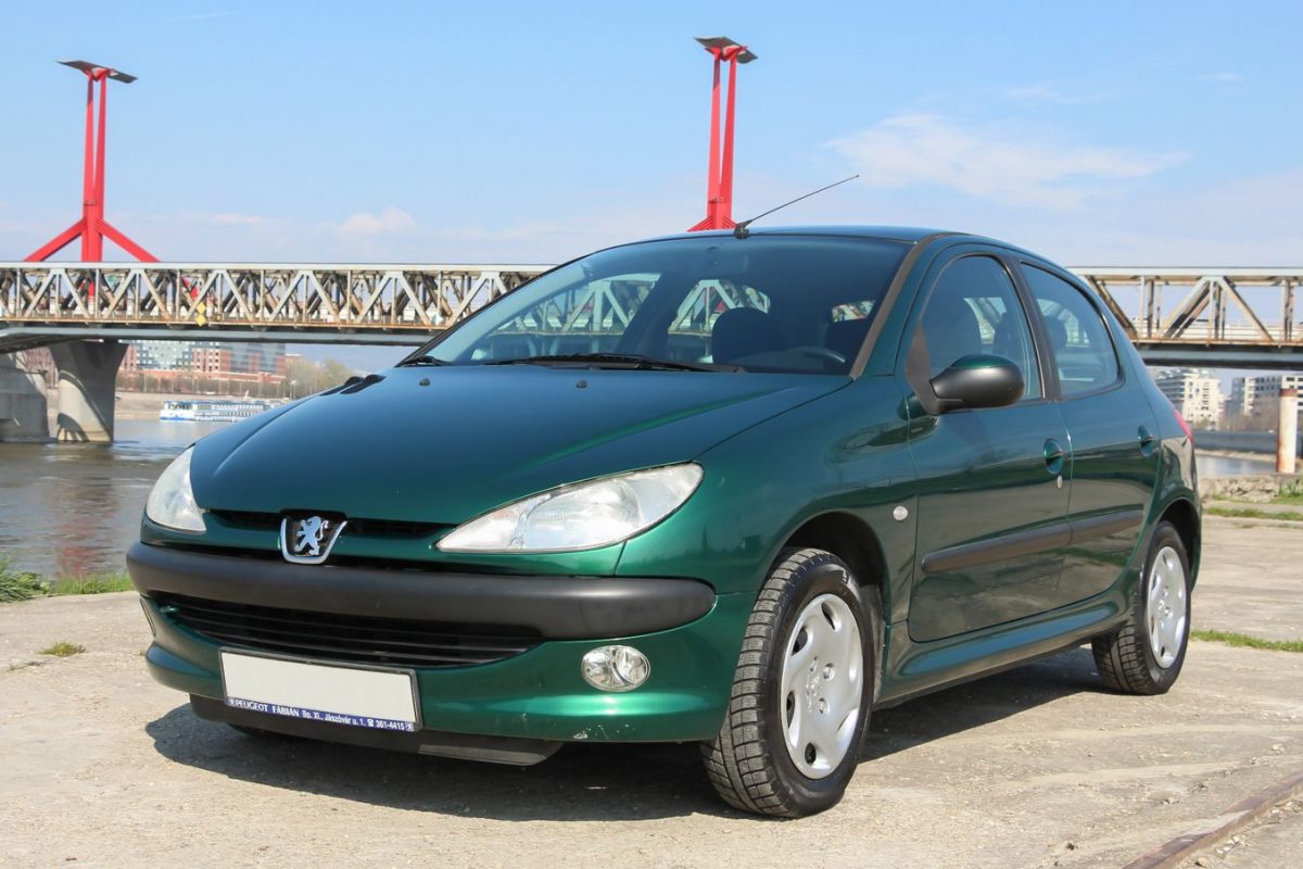 PEUGEOT