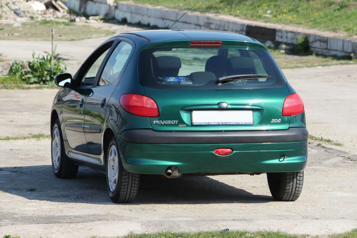 PEUGEOT