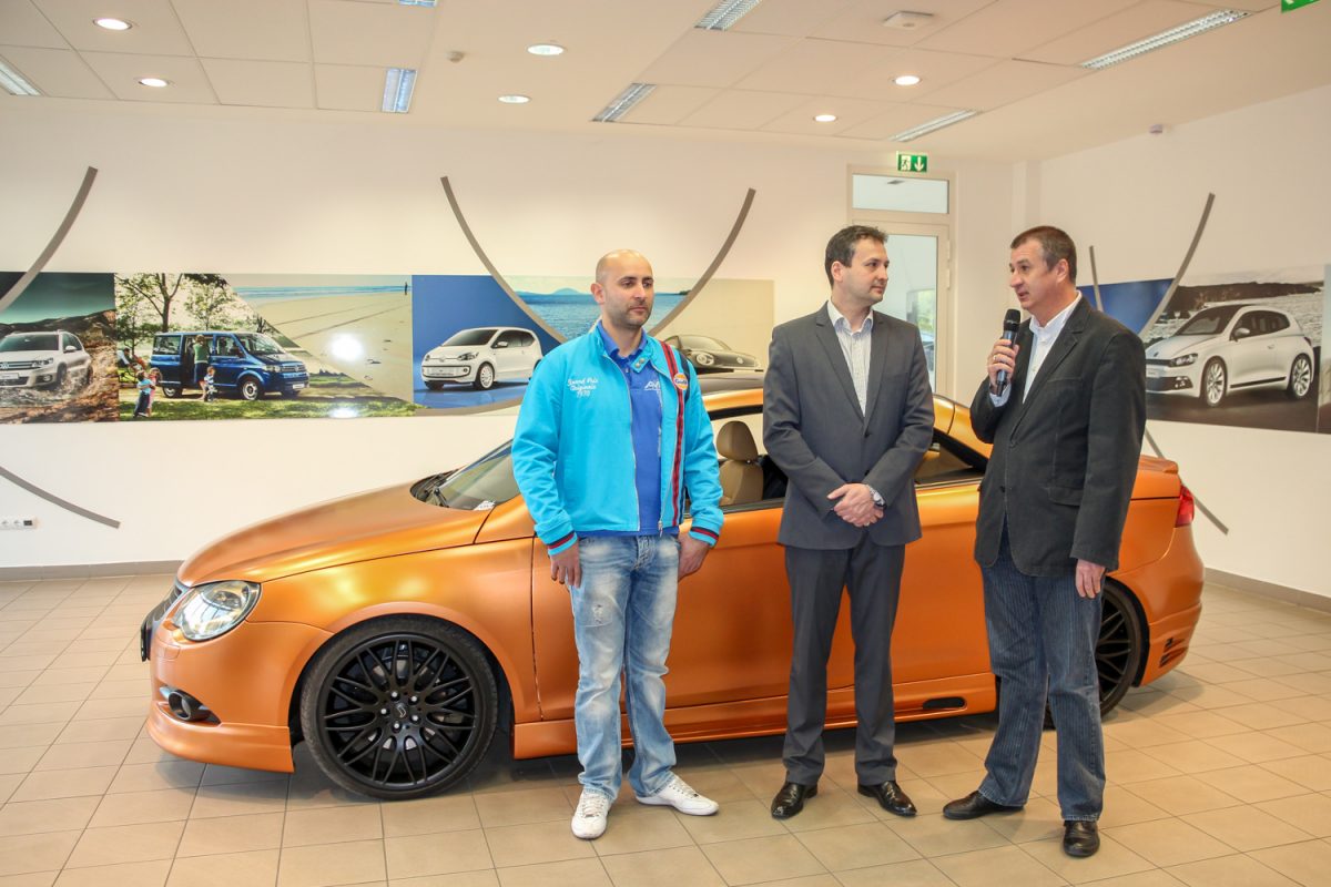 VOLKSWAGEN EOS
