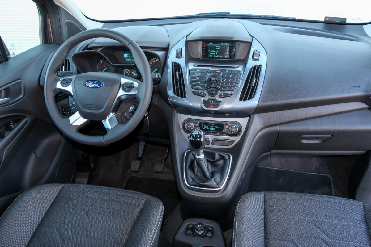 FORD CONNECT