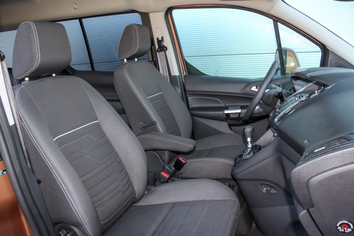 FORD CONNECT