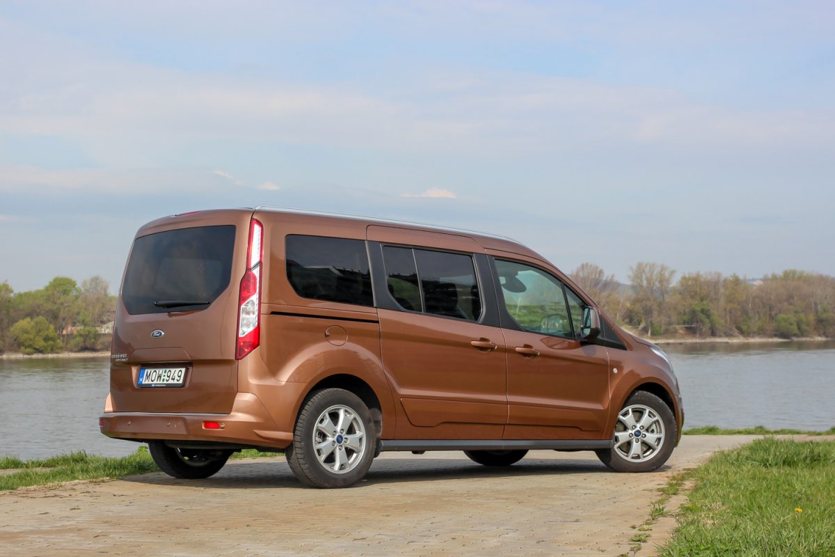 FORD CONNECT