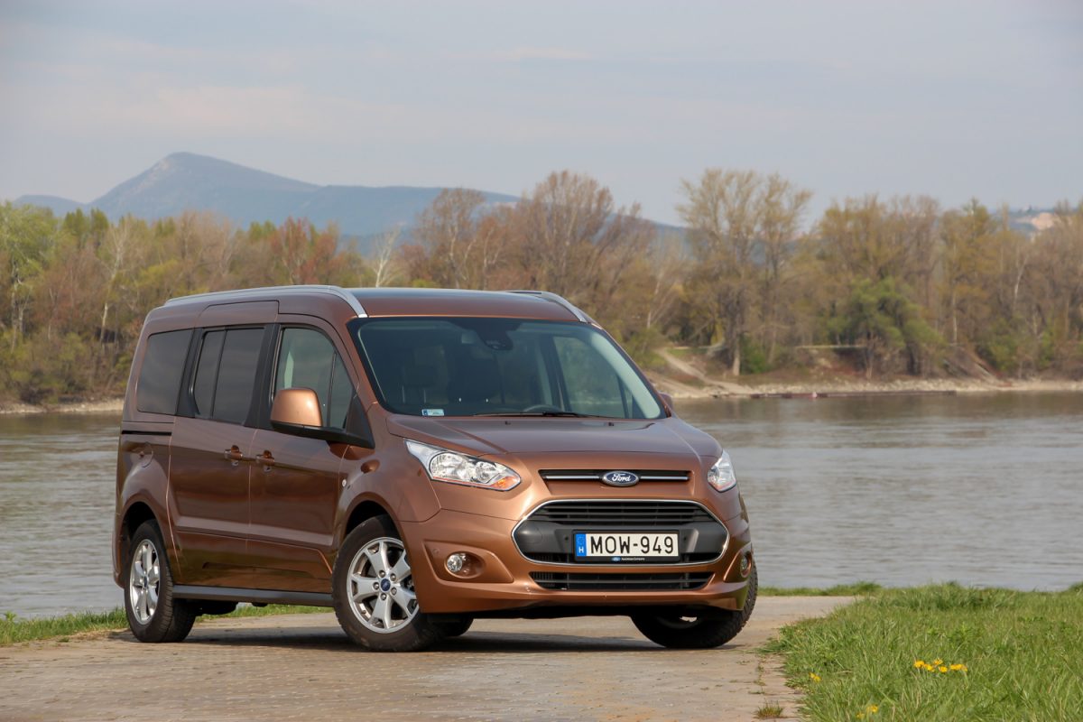 FORD CONNECT