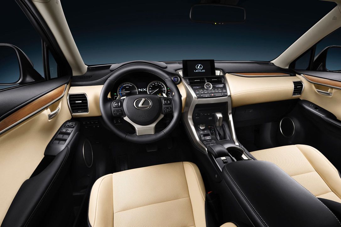 LEXUS