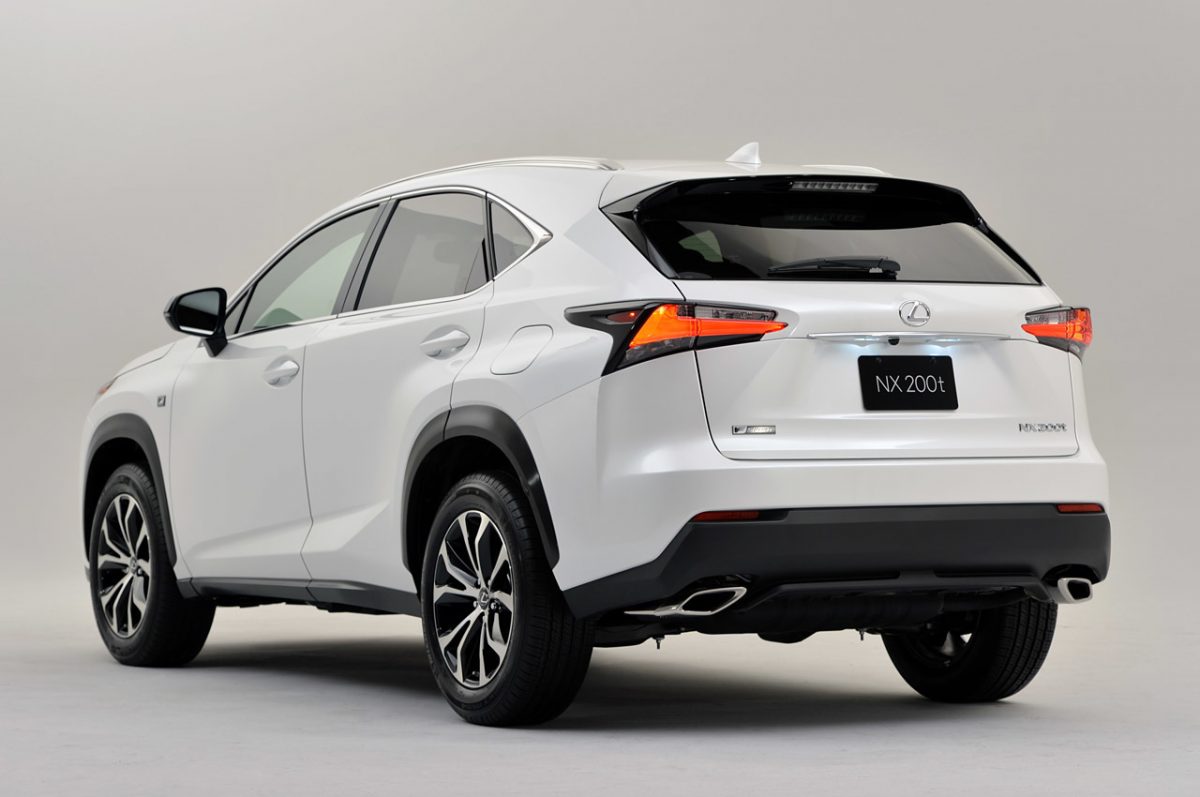 LEXUS