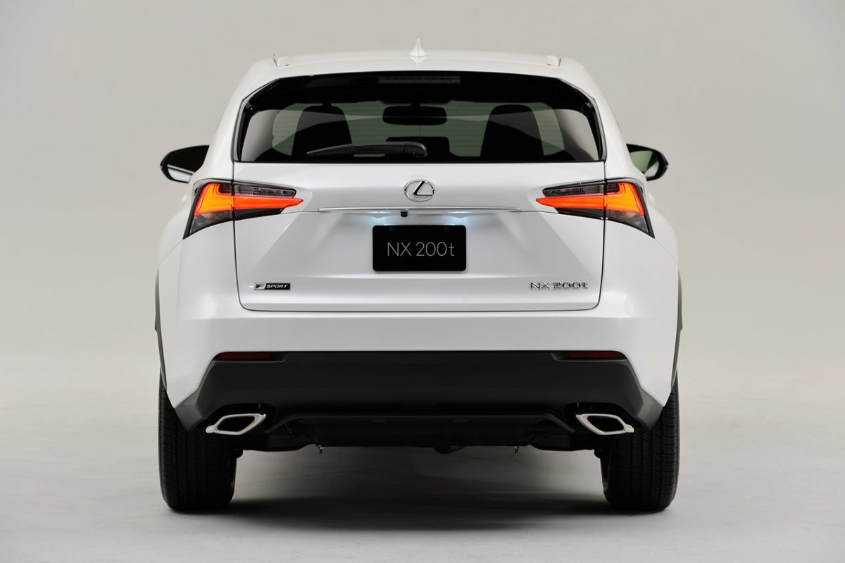 LEXUS