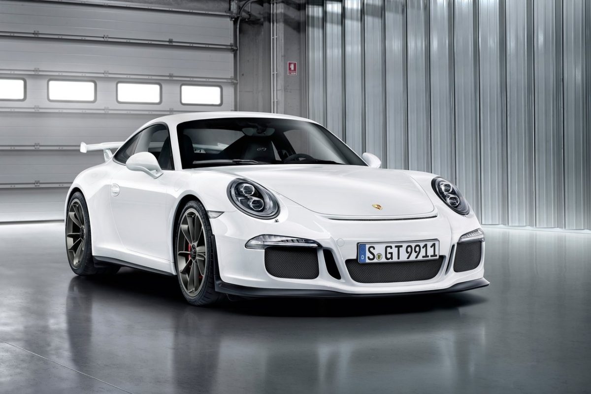 PORSCHE