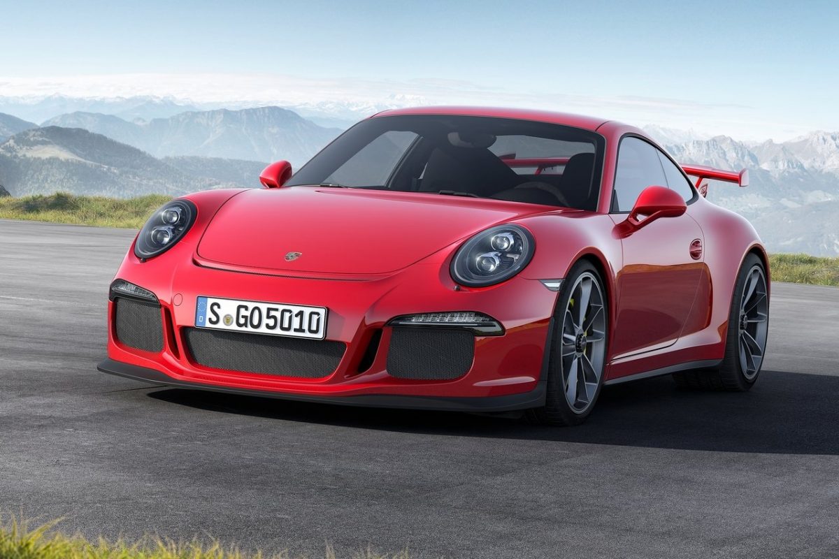 PORSCHE