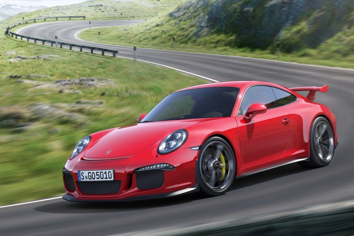 PORSCHE