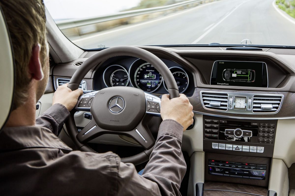 MERCEDES-BENZ