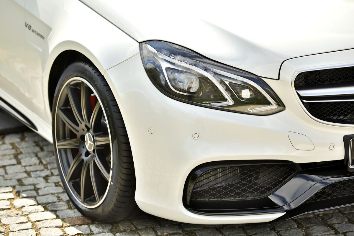 MERCEDES-BENZ