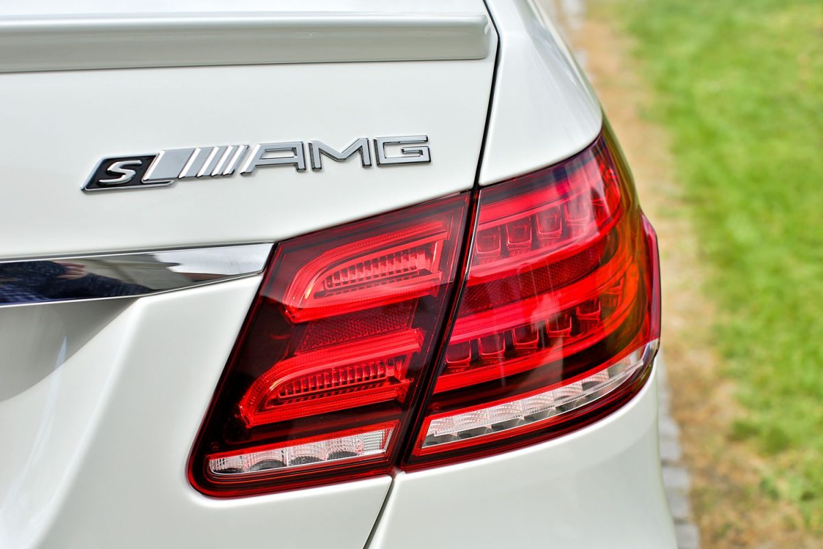 MERCEDES-BENZ