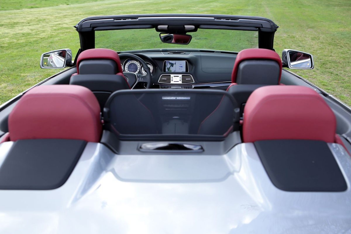 MERCEDES-BENZ