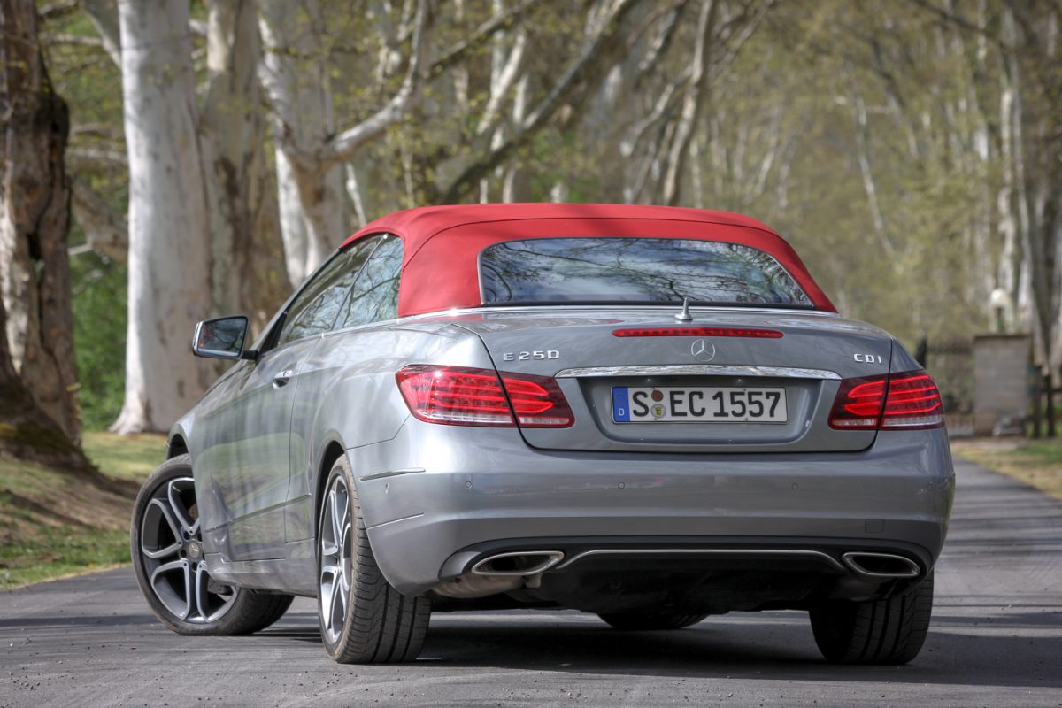 MERCEDES-BENZ