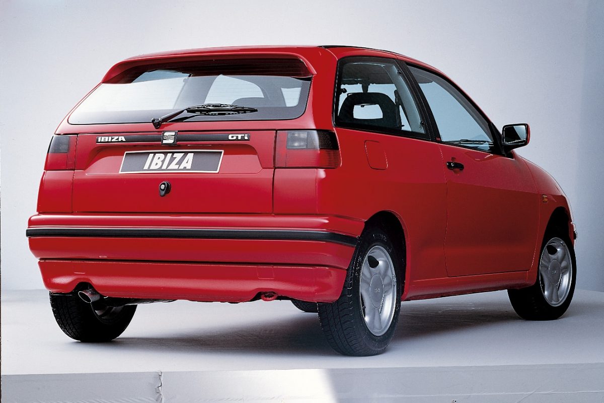 SEAT IBIZA