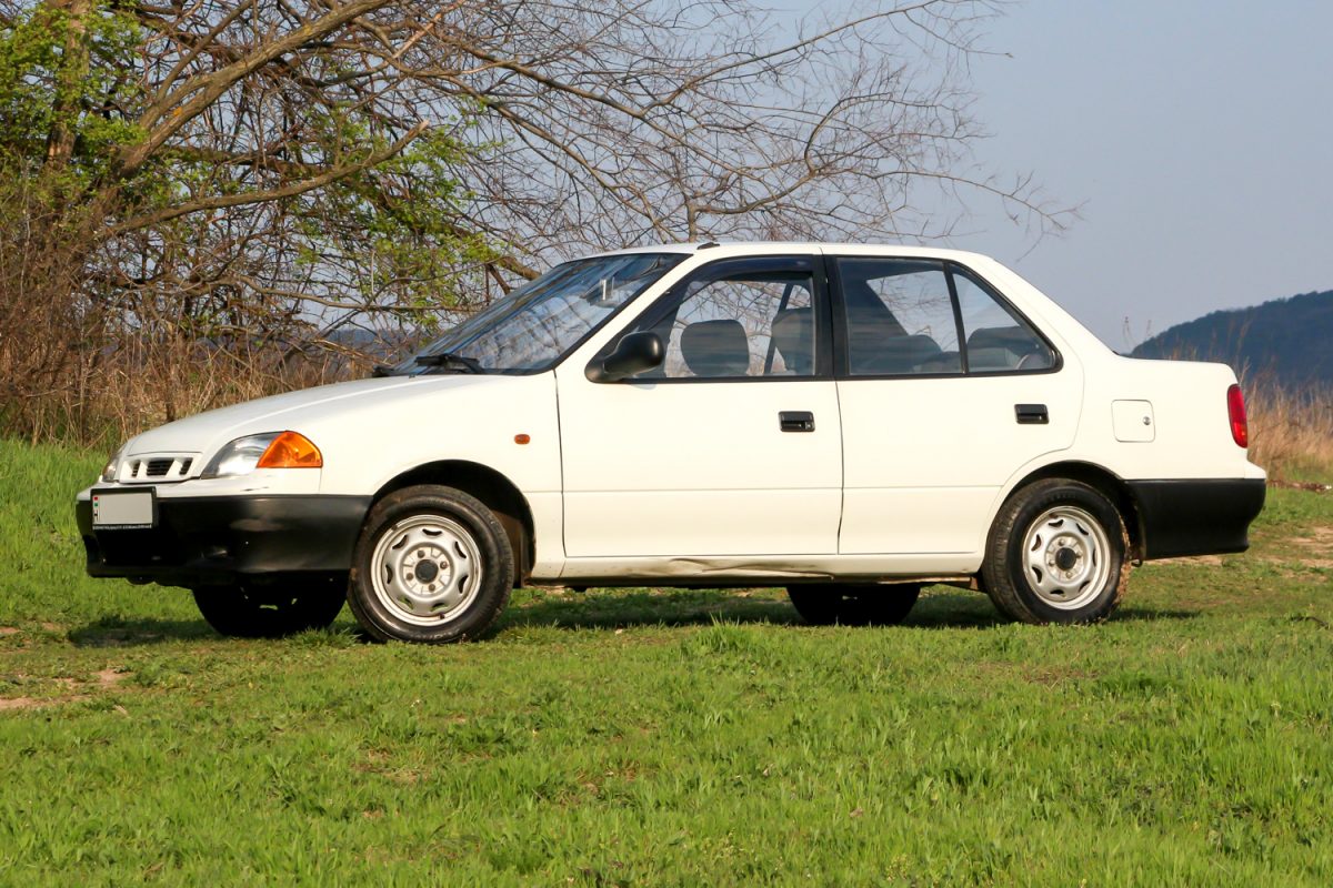 SUZUKI SWIFT