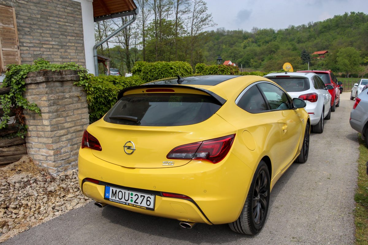 OPEL ASTRA