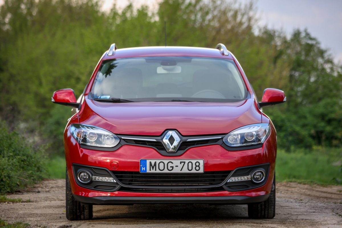RENAULT MEGANE
