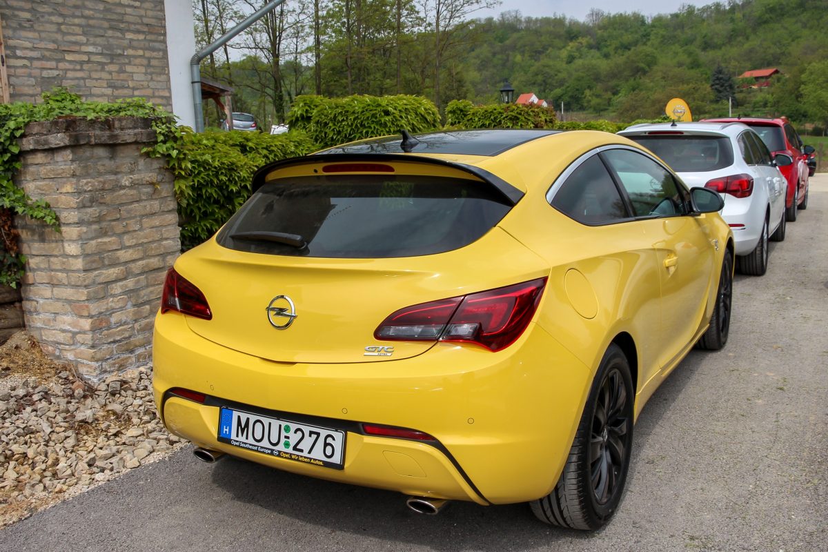 OPEL ASTRA