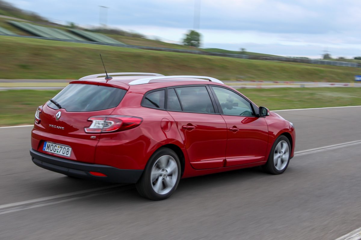 RENAULT MEGANE