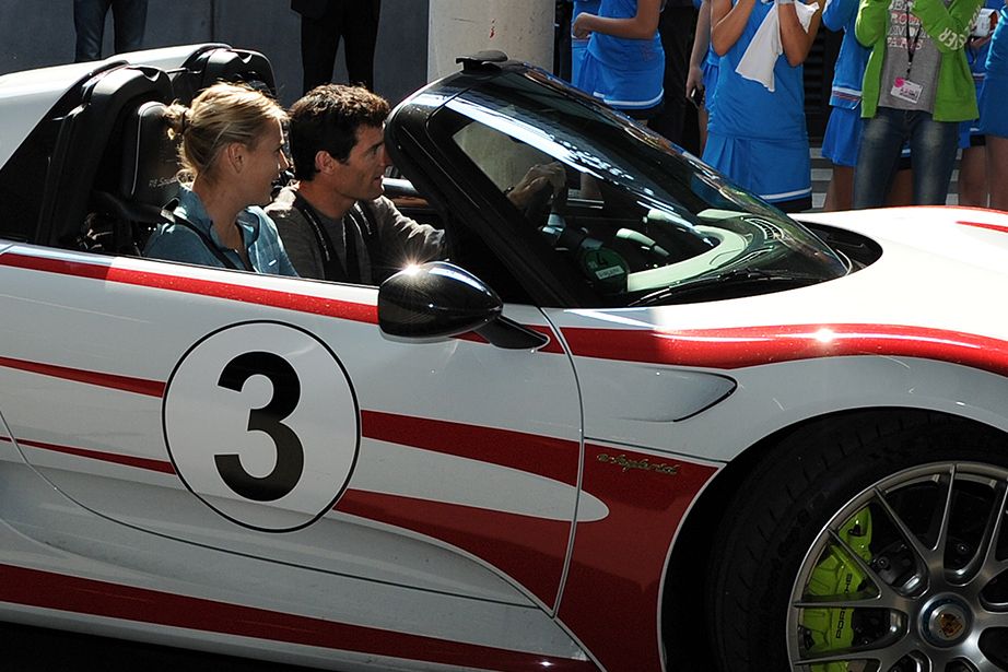 PORSCHE