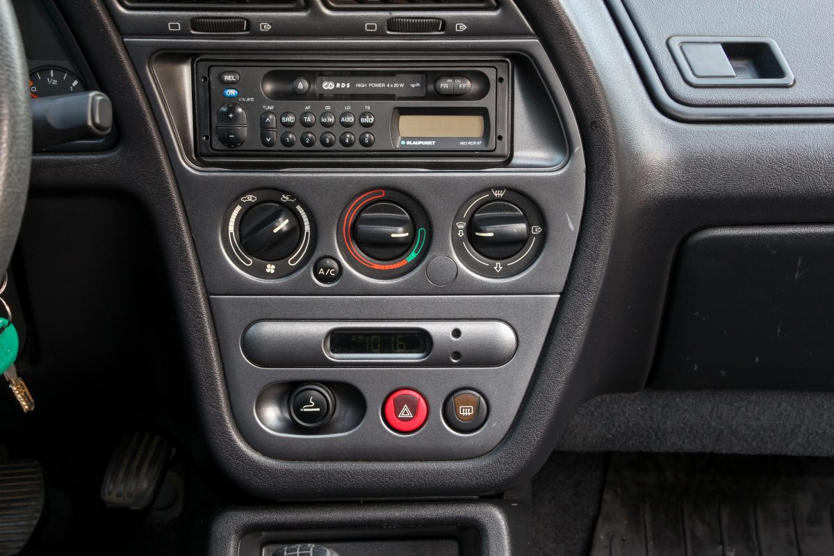 PEUGEOT 306