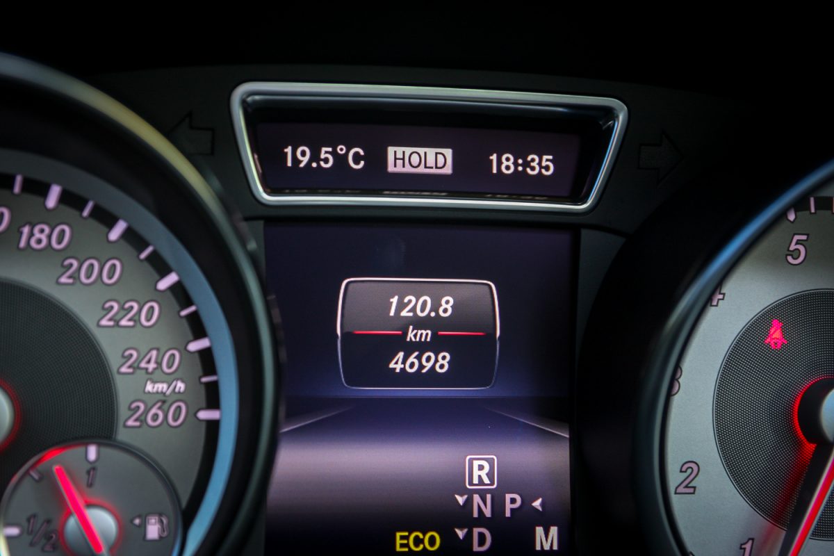 MERCEDES-BENZ CLA 250