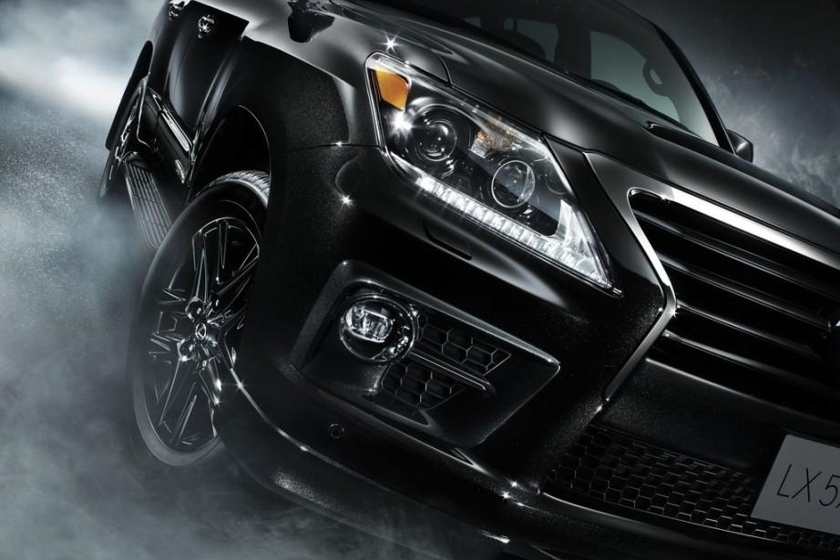 LEXUS