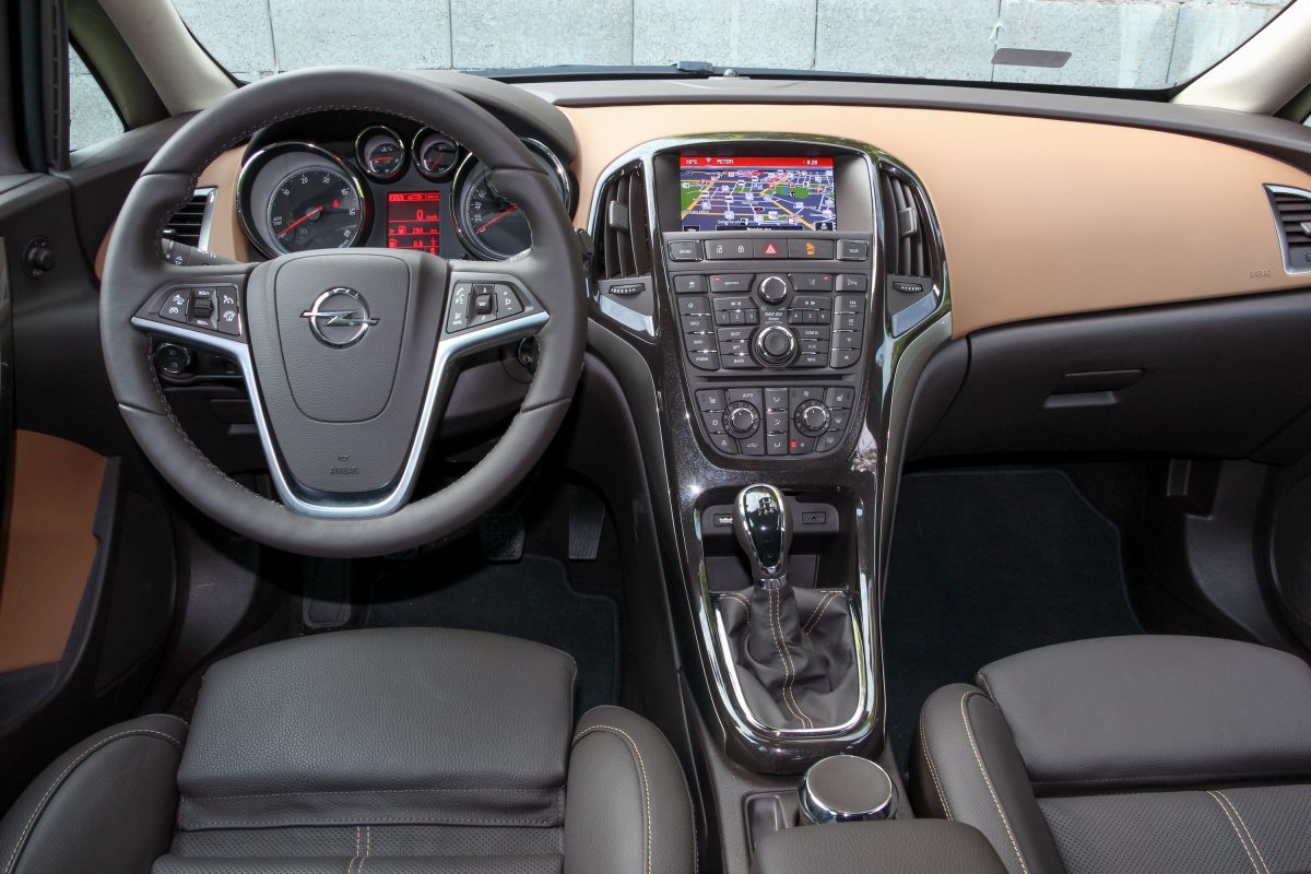 OPEL ASTRA J