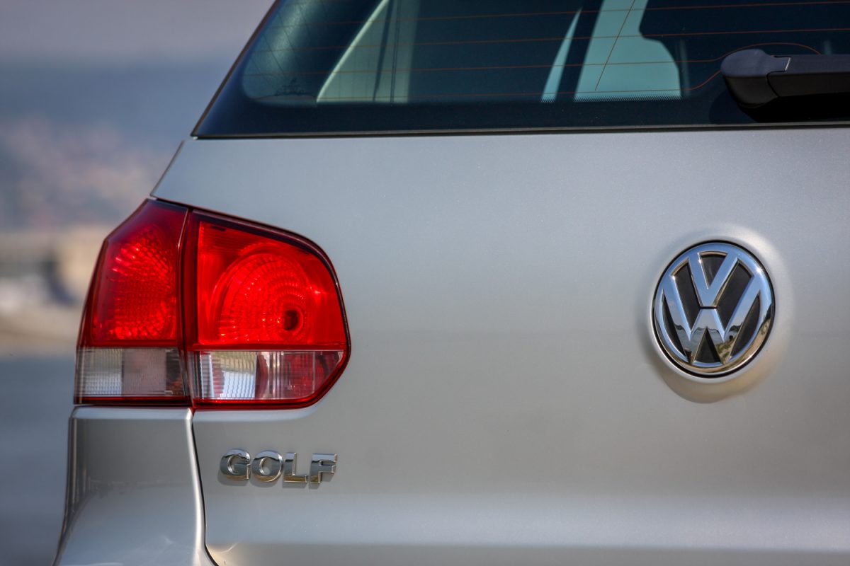 VOLKSWAGEN GOLF VI