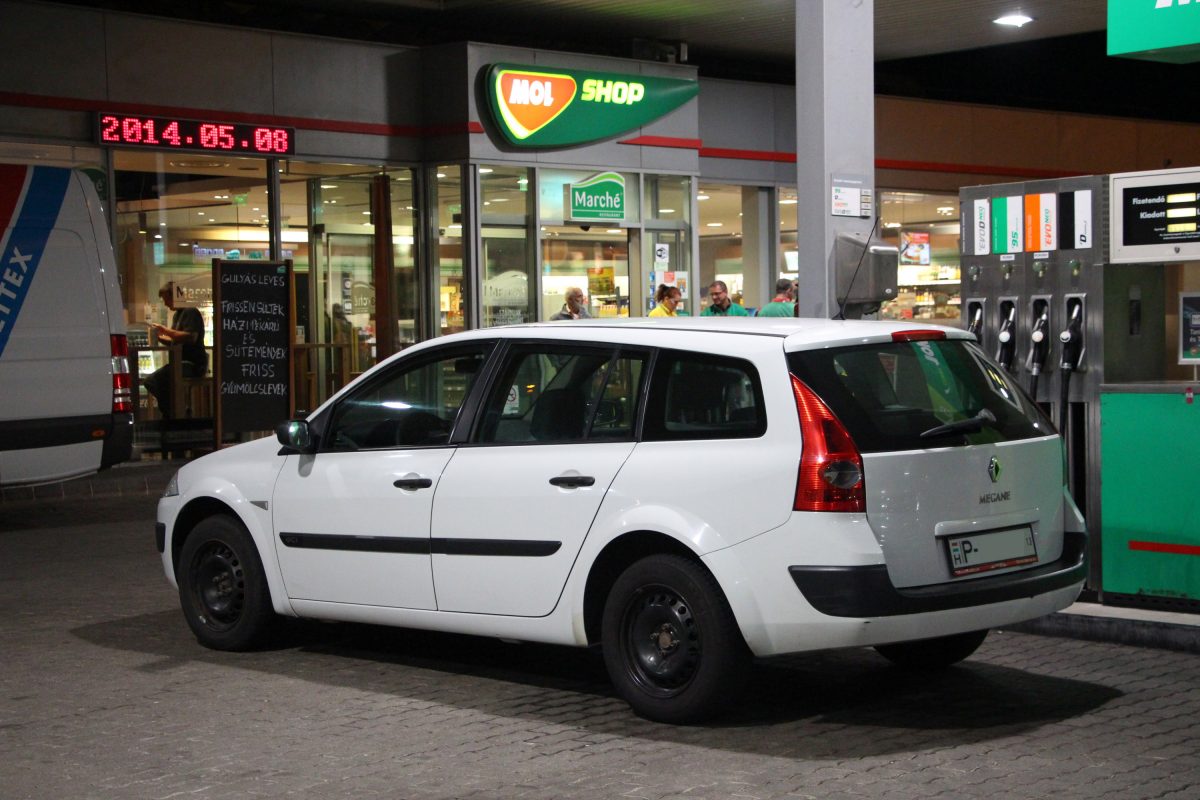RENAULT MEGANE