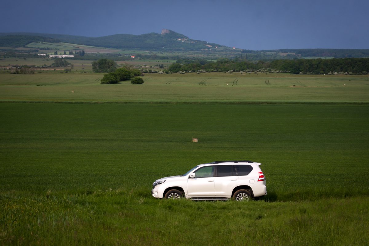 TOYOTA LAND CRUISER