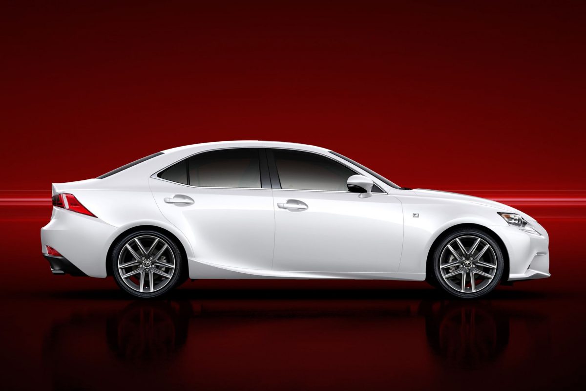LEXUS