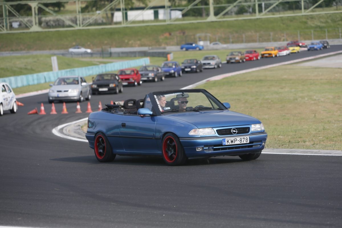 OPEL