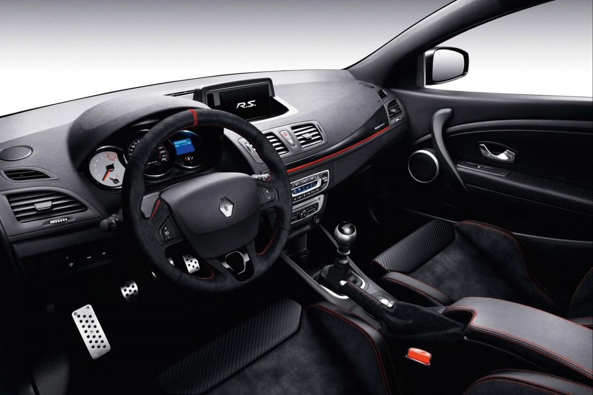 RENAULT