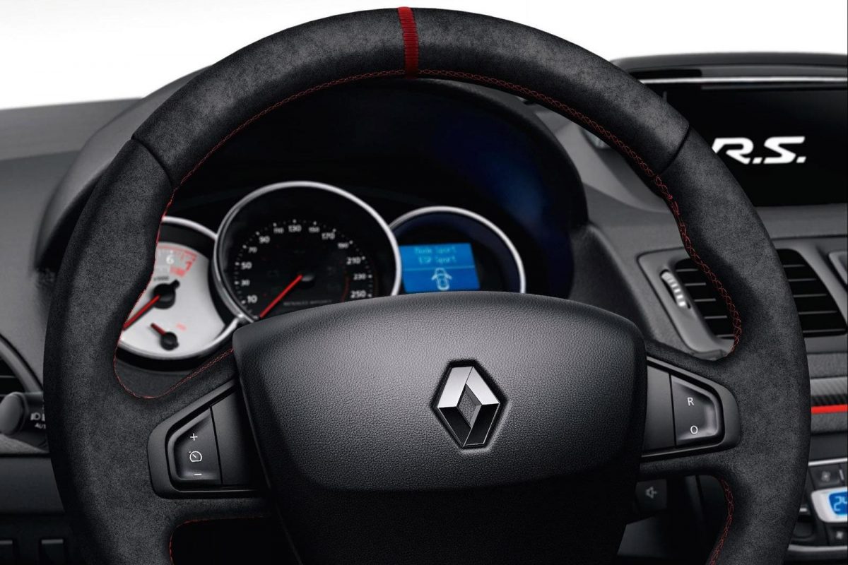 RENAULT
